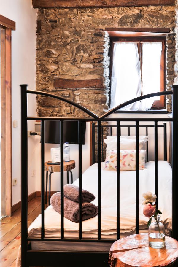 Hostal Cisco De Sans Andorra la Vella Bagian luar foto
