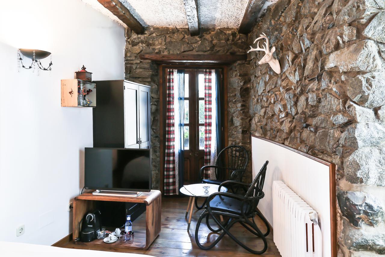 Hostal Cisco De Sans Andorra la Vella Bagian luar foto
