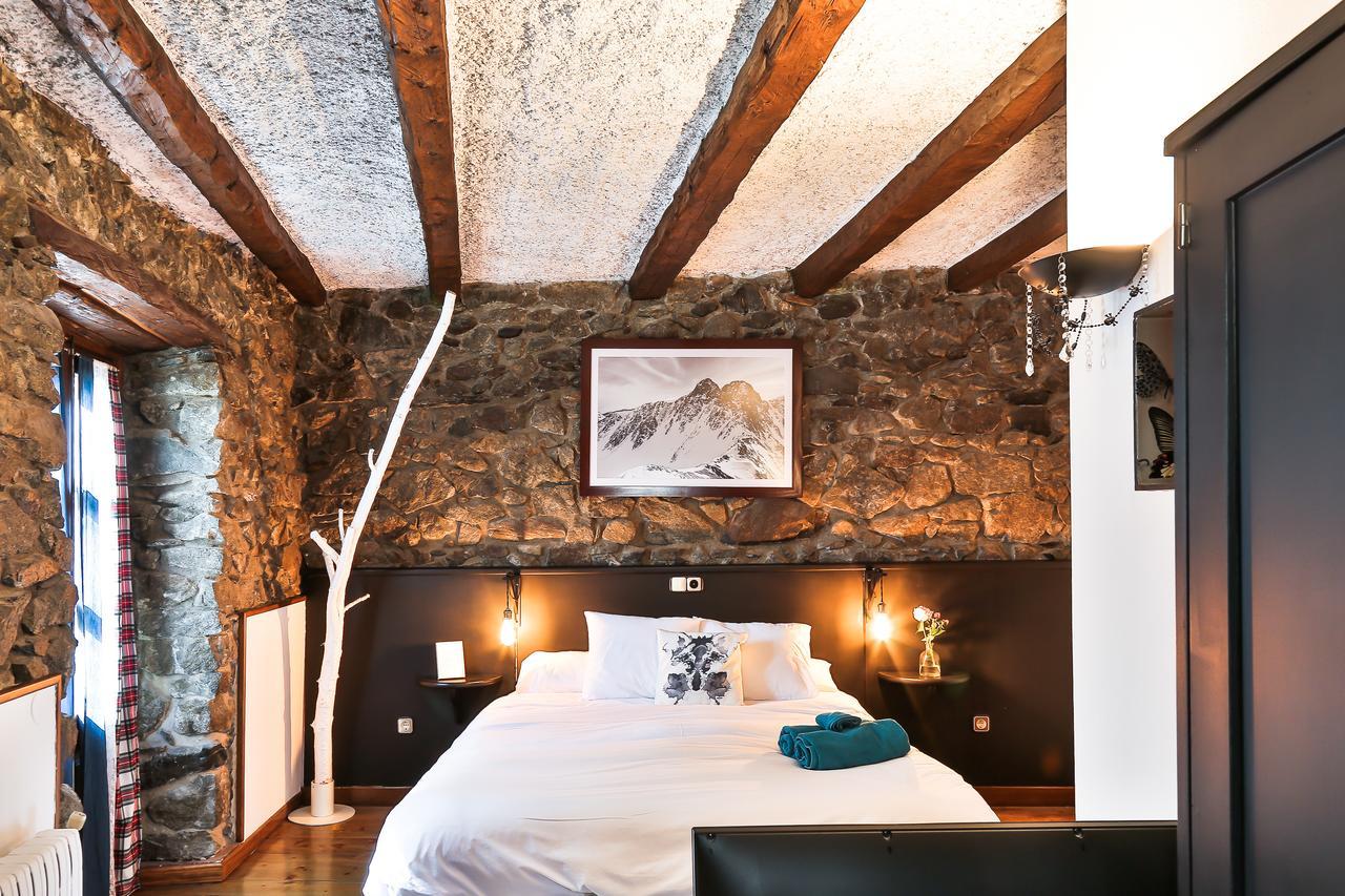 Hostal Cisco De Sans Andorra la Vella Bagian luar foto